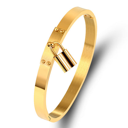 5pcs/lot Stainless Steel Lock Bangle for Women Gold-5pcs Women Bracelets Charms Beads Beyond