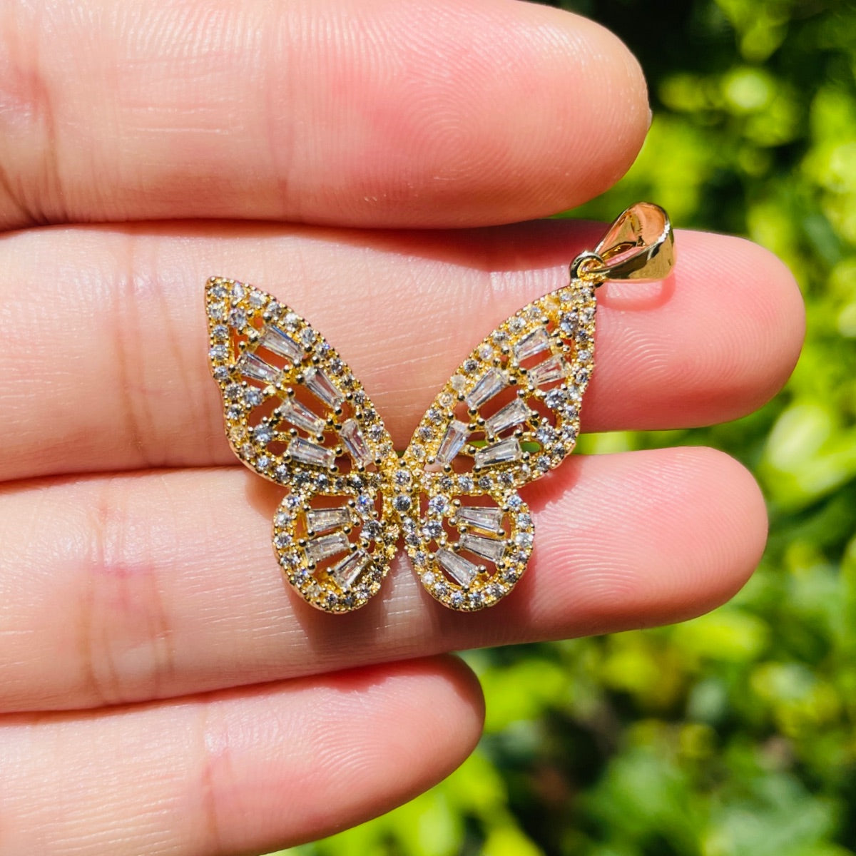 10pcs/lot 26.5*22.5mm CZ Paved Butterfly Charms Gold CZ Paved Charms Butterflies Charms Beads Beyond