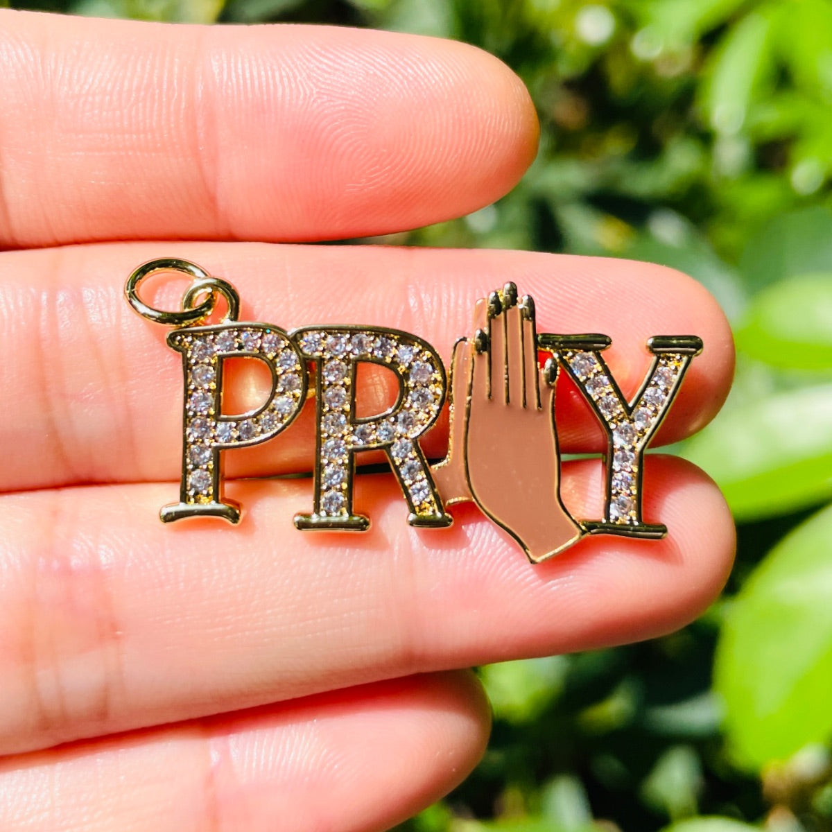 10pcs/lot 35*18mm CZ Pave Praying Hands Pray Word Charms Gold CZ Paved Charms Christian Quotes New Charms Arrivals Words & Quotes Charms Beads Beyond