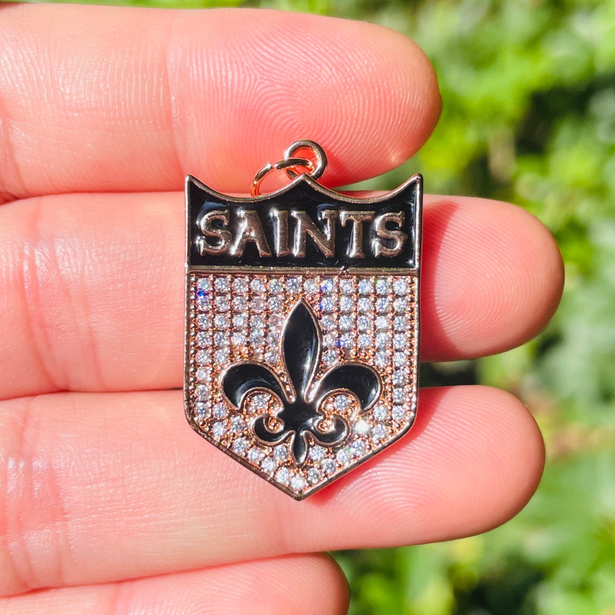 10pcs/lot 31*20mm Fleur De Lis CZ Saints Shield Charms Rose Gold CZ Paved Charms American Football Sports Louisiana Inspired New Charms Arrivals Charms Beads Beyond