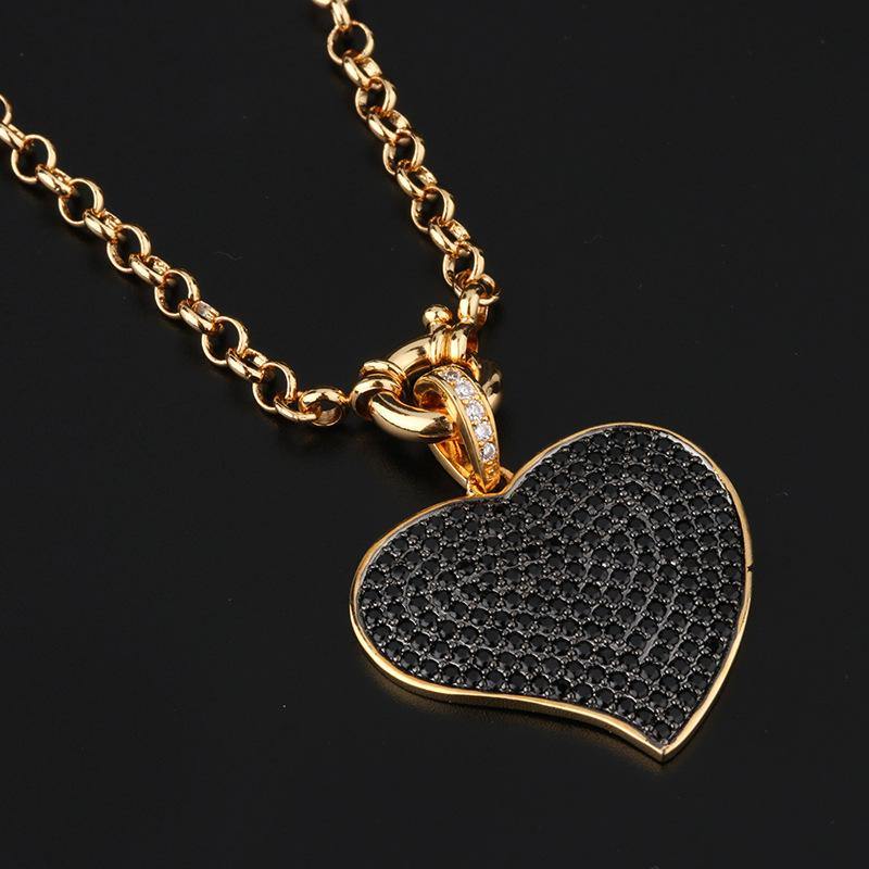 4pcs/lot 36*31mm CZ Paved Heart Necklace Black CZ on Gold Necklaces Love & Heart Necklaces Charms Beads Beyond